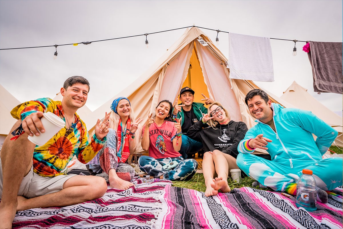 Lost-Lands-Glamping-crew